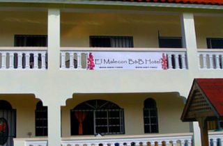 Hotel El Malecon B&B